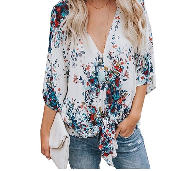 Beautiful woman floral blouse batwing sleeve top - Picture 5 of 6